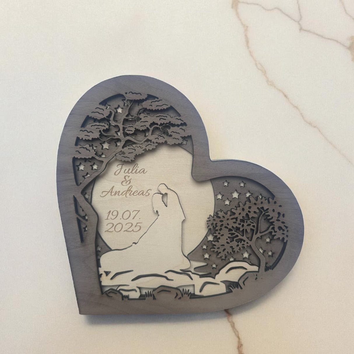Holzherz "Unsere Hochzeit" – personalisiertes Geschenk für Paare